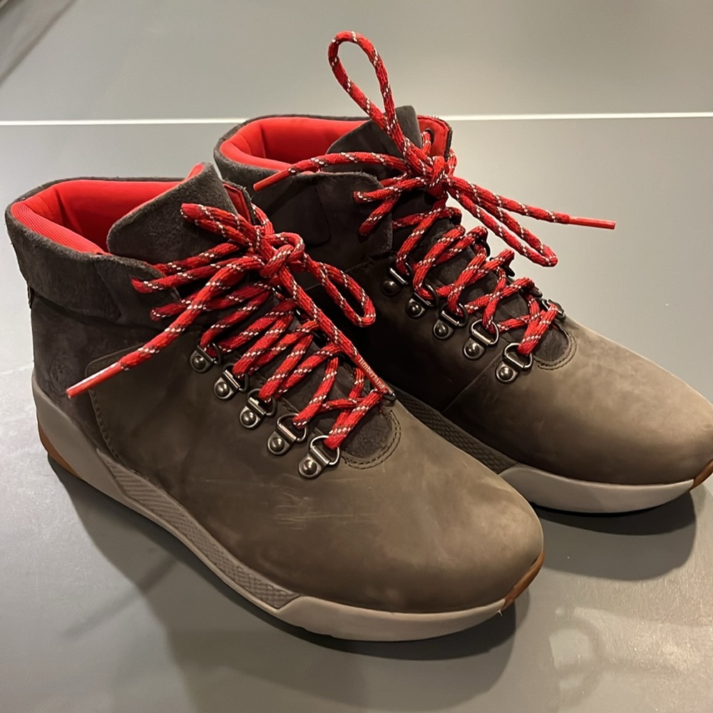 NEW TIMBERLAND WOMEN KIRI UP WATERPROOF HIKER SHOES